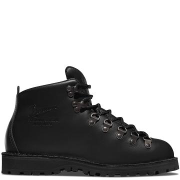 Black Women's Danner Mountain Light - GORE-TEX Boots | NZ4476OR