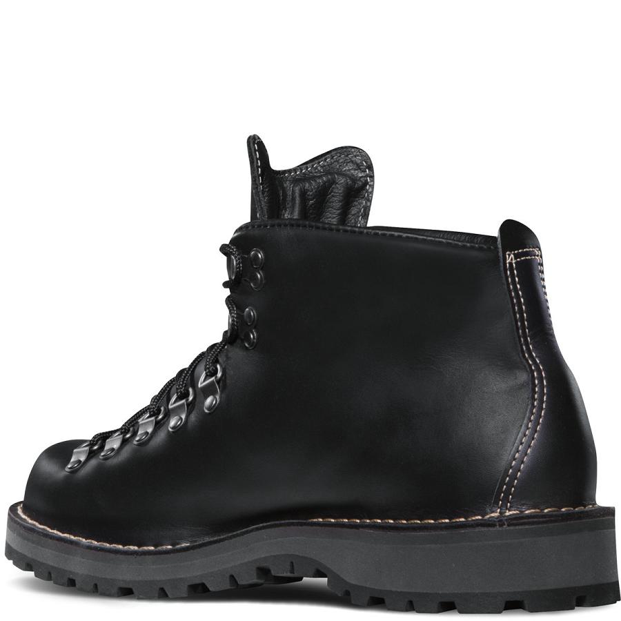 Black Men's Danner Mountain Light II - GORE-TEX Work Boots | NZ4890UT